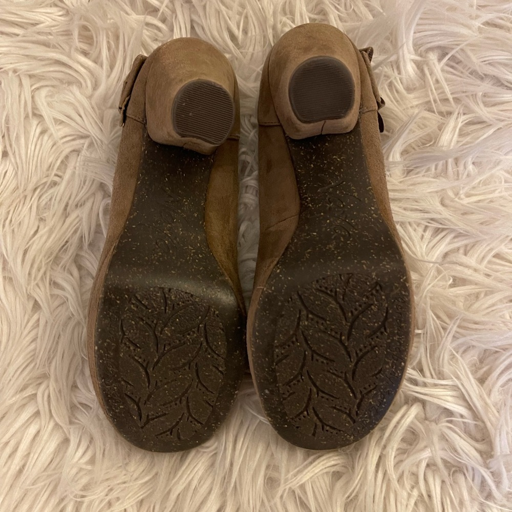 Anthropologie | Taupe suede | Naya Bakula heel - Picture 11 of 15